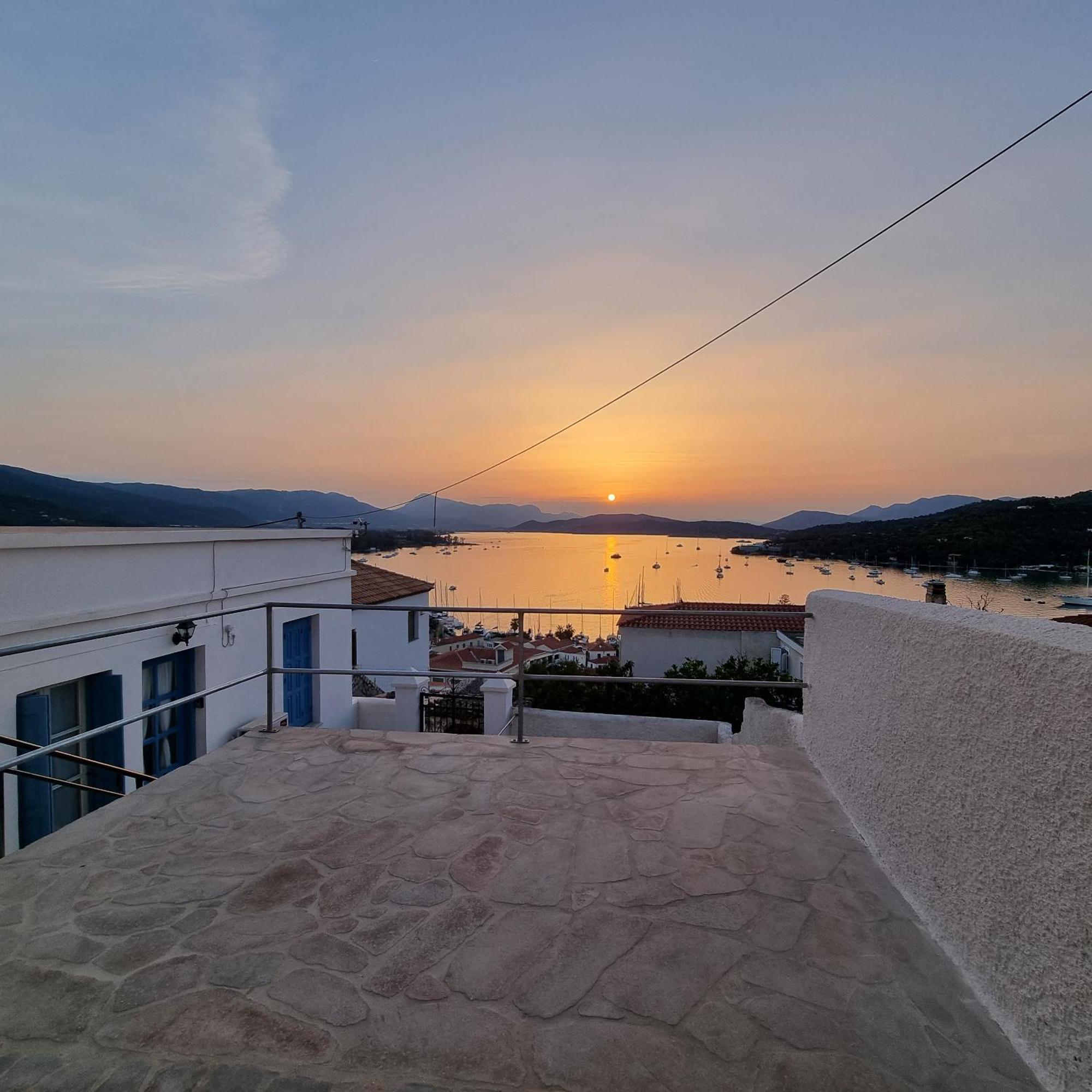 Panoramic View Apartment Poros Town 外观 照片